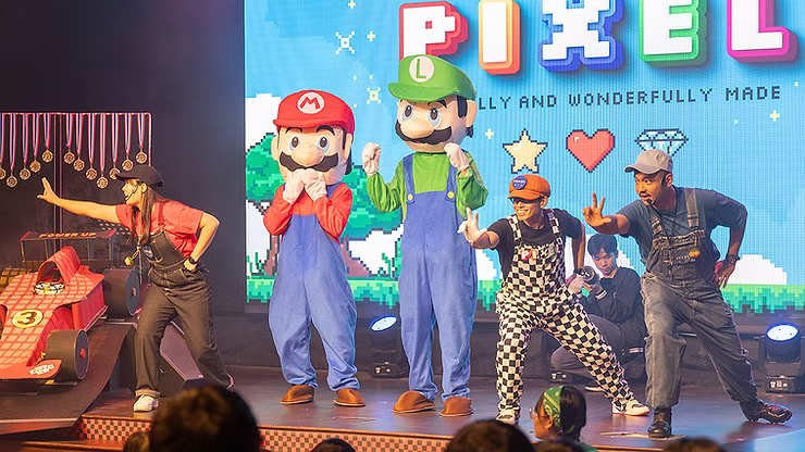 We had a visit from the Mario brothers during the finale! The children were so excited about it.